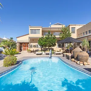 Bed & Breakfast Kwantu 1 